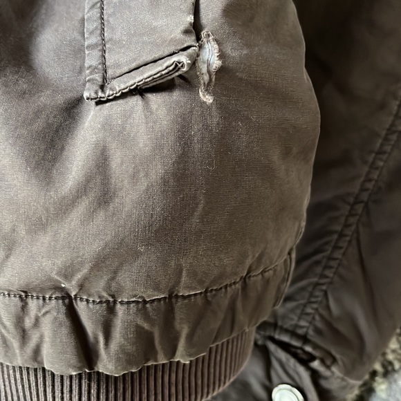 Double Barrel Puffer Jacket - Picture 4 of 6